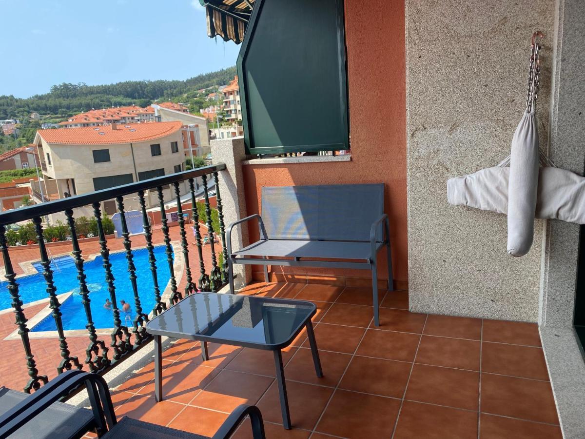 Apartamento Con Vistas Al Mar, Piscina Y Parking Daire Sanxenxo Dış mekan fotoğraf